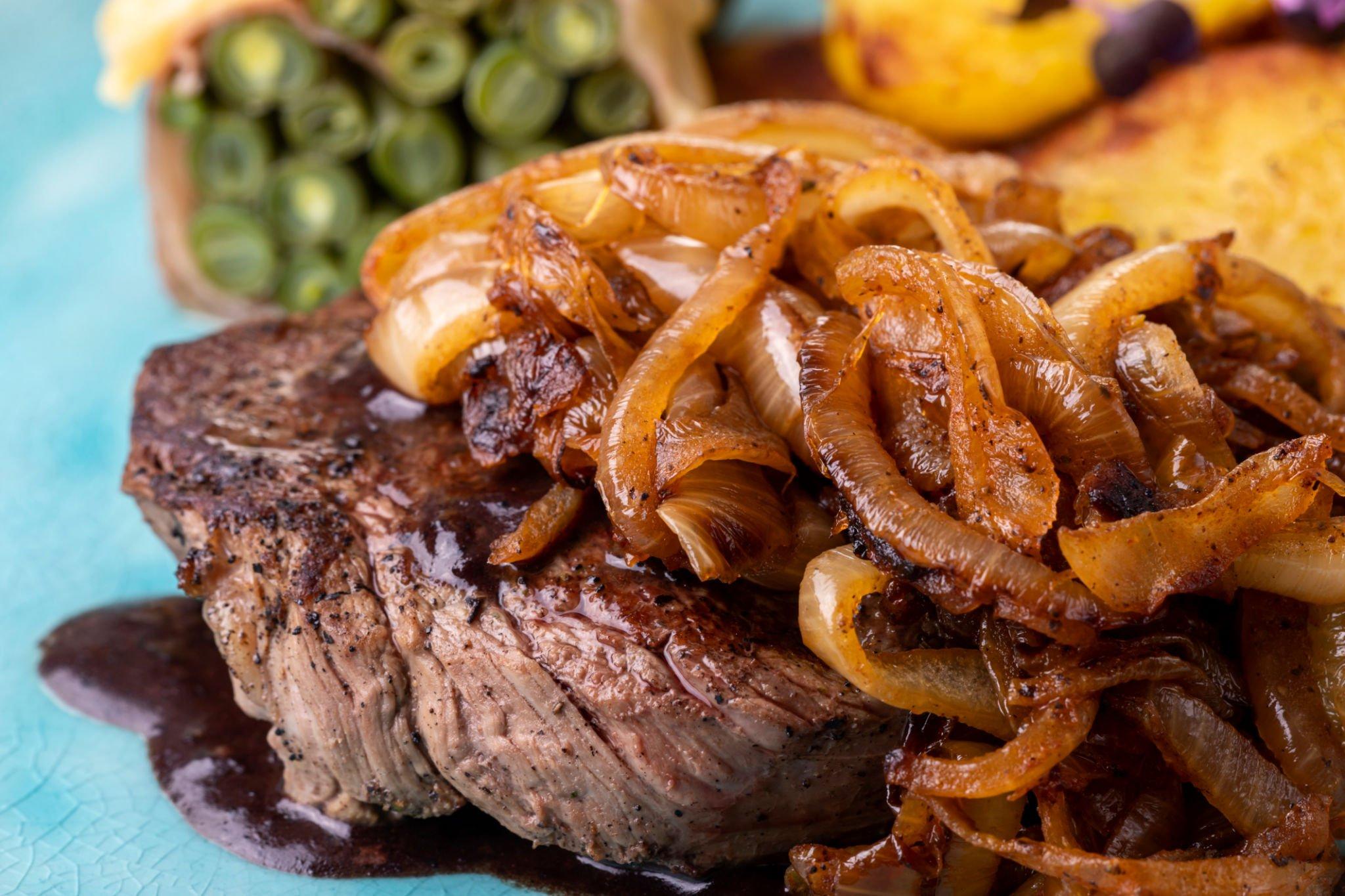 Cara Membuat Chaliapin Steak ala Restoran Jepang, Empuk dan Lezat!